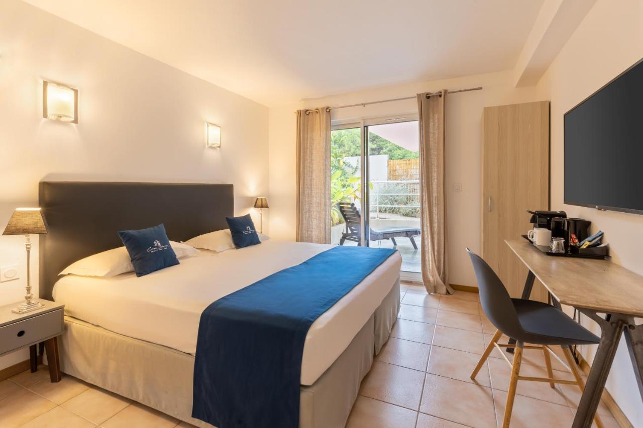 Best Western Hotel Casa Bianca, Piscine Interieure Et Exterieure Калви Екстериор снимка
