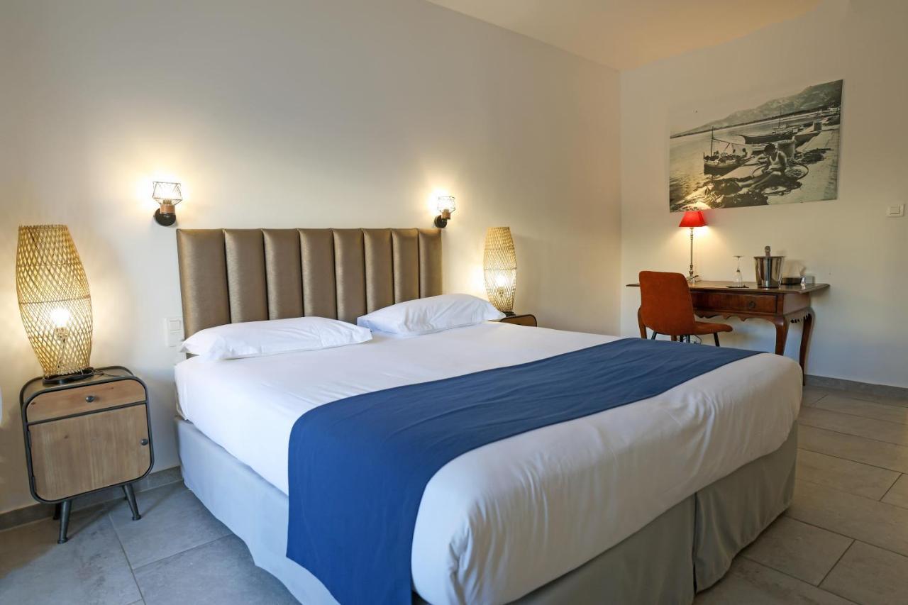 Best Western Hotel Casa Bianca, Piscine Interieure Et Exterieure Калви Екстериор снимка